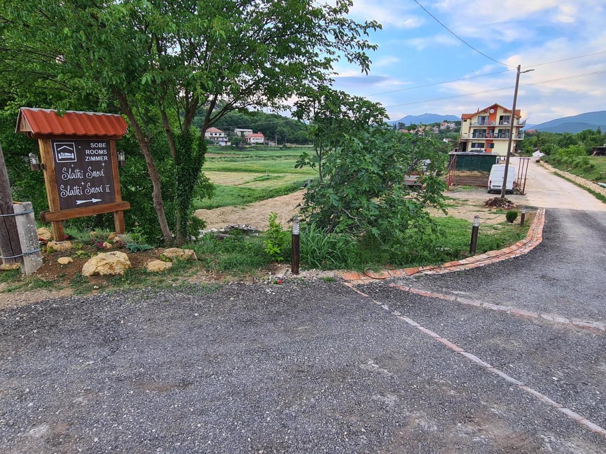 Guest House Slatki Snovi Knin Buitenkant foto